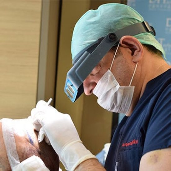 Dr. Tayfun Oguzoglu during operation